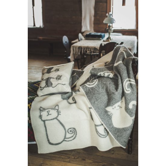 Wool blanket ,,Linksmos katės" grey